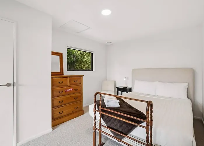 Springs Retreat | Bbq, Parking And *